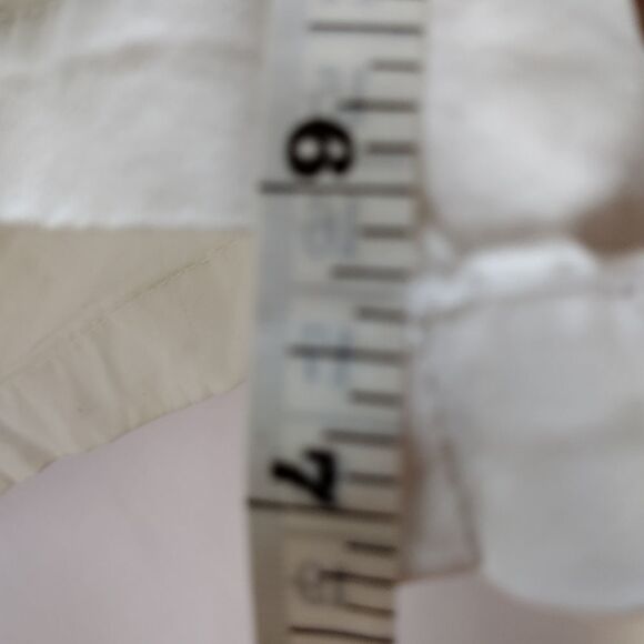 Old Navy shorts  - Picture 7 of 7